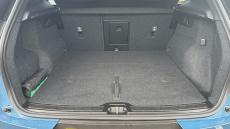 Volvo XC40 2.0 B3P Ultra Dark 5dr Auto Petrol Estate